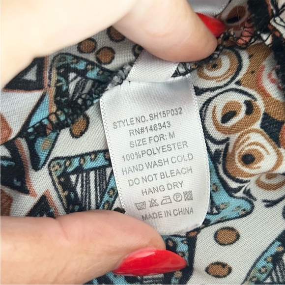 Shosho High Waist Geometric Patterned Shorts with Pom Pom Trim medium - Picture 3 of 5